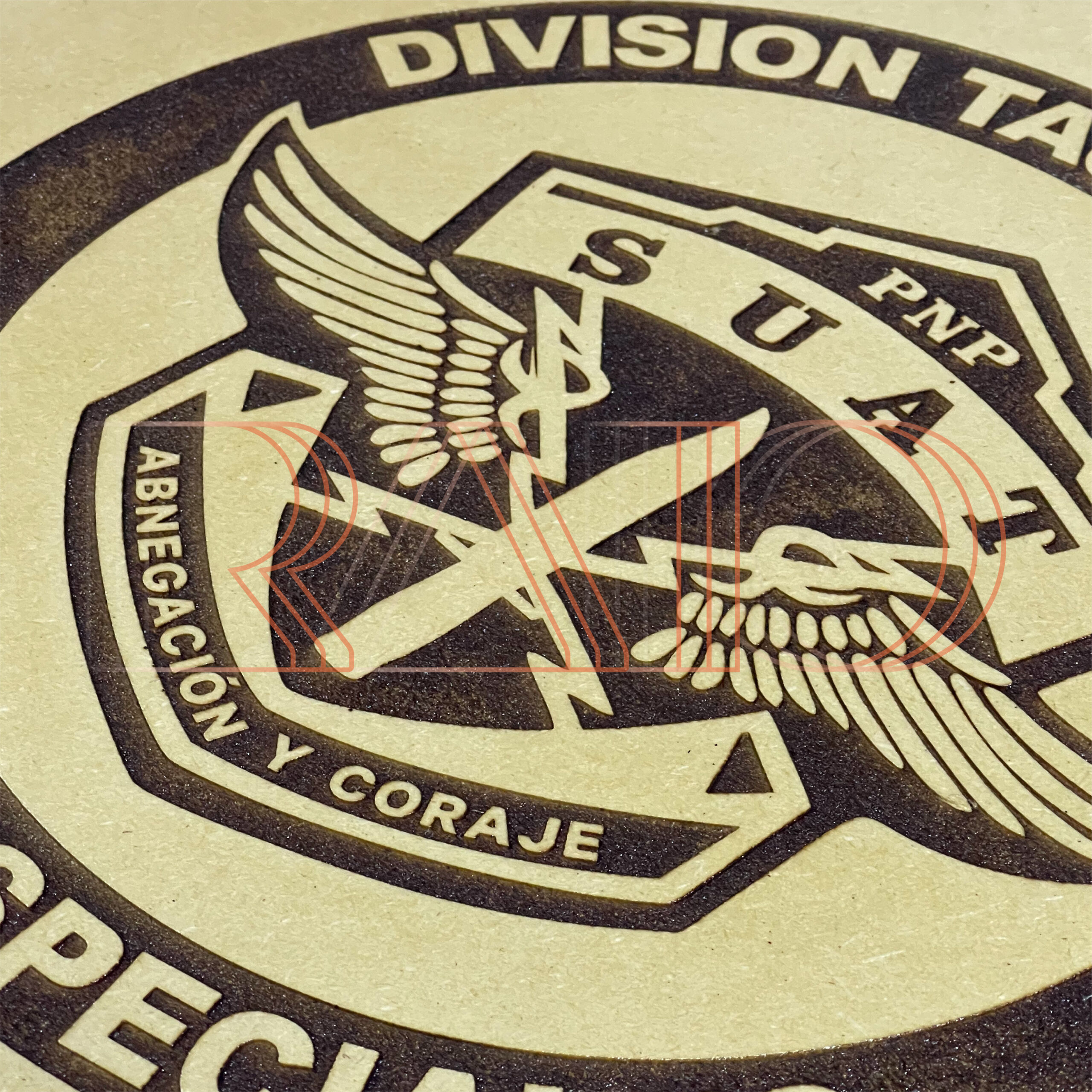 Corte y Grabado Láser 2-05